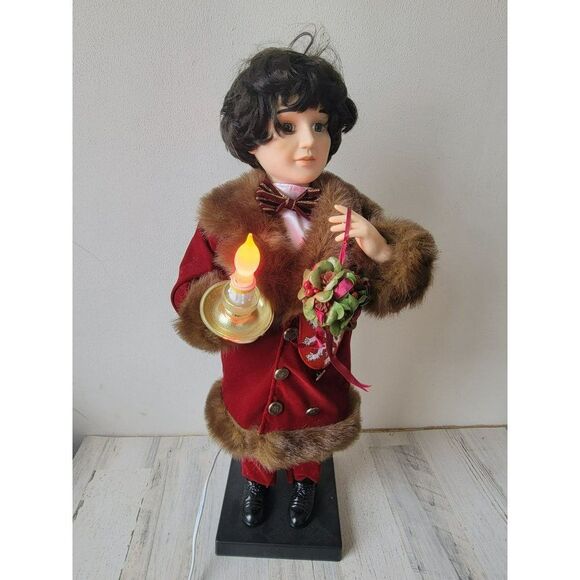 Traditions Victorian motionette couple Man red suit animated xmas decor - Picture 2 of 14